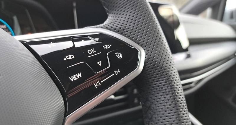 Volkswagen Golf cena 184150 przebieg: 1, rok produkcji 2024 z Łódź małe 562